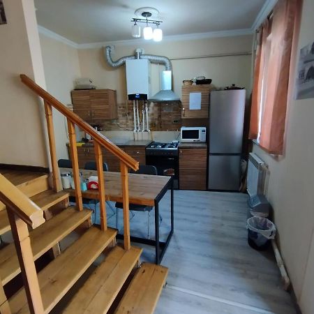 Wooden_Room_Hostel Єреван Екстер'єр фото
